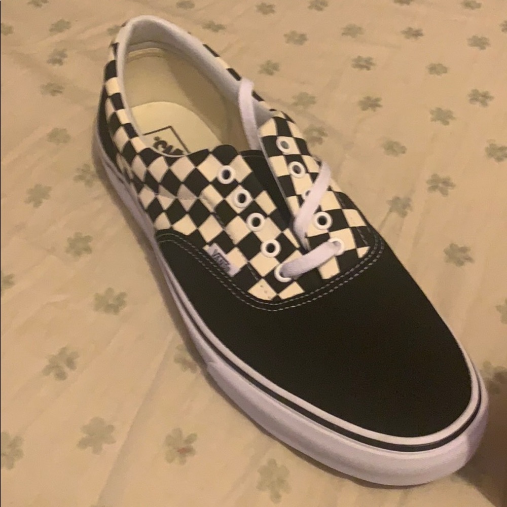 CHECKER VANS 13